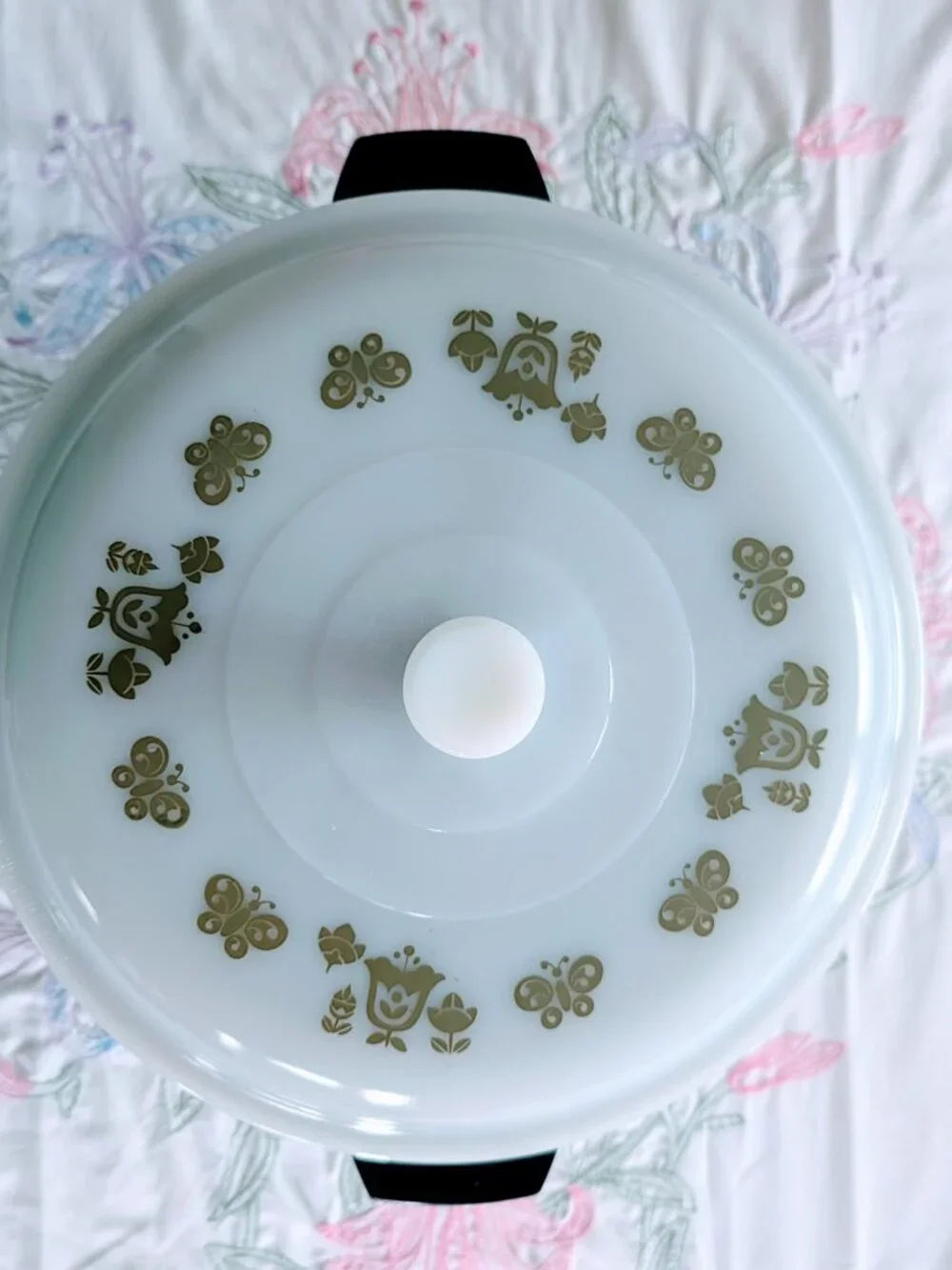 VTG Regal Ware Avocado Green Dutch Oven w/ Fire-King Green Tulip Flower Lid MCM